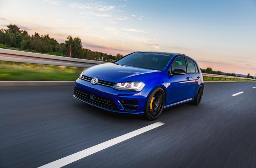 VW Golf R mk7 | Concaver Wheels CVR1 Carbon Graphite