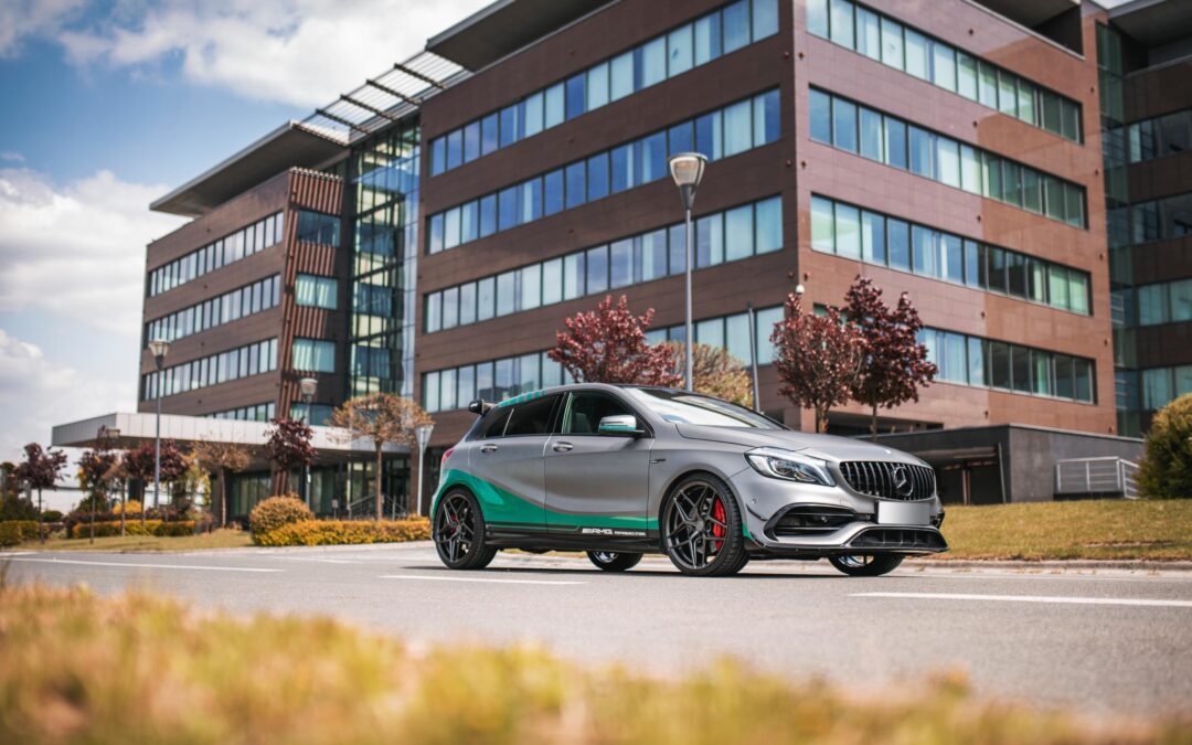 Mercdes A45 AMG | Concaver Wheels CVR2 Carbon Graphite