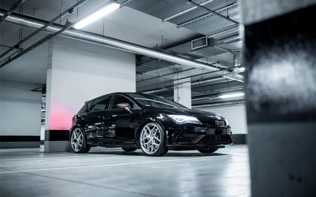 Seat Leon Cupra R | Concaver Wheels CVR2 Brushed Titanium