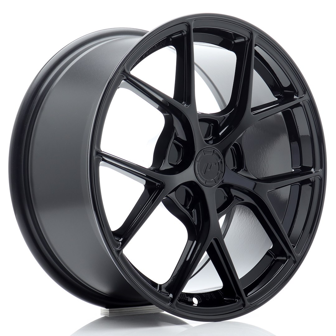 JR Wheels SL01 17x8 ET20-45 5H BLANK Gloss Black